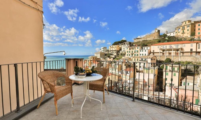 Riomaggiore House | Affittacamere Le Giare