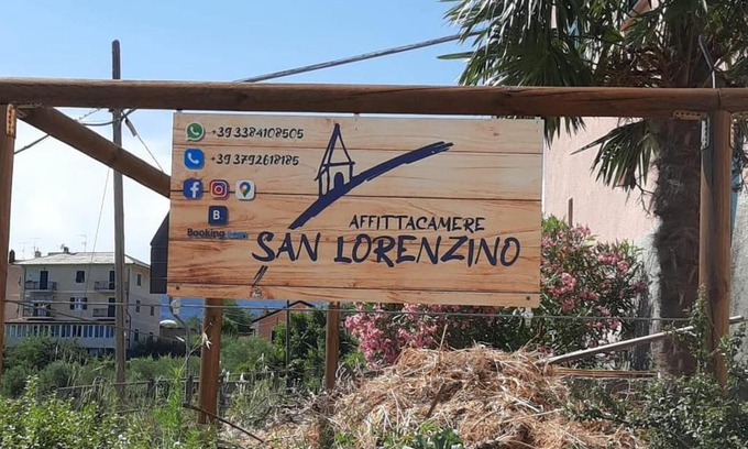 Costa-Villa House | Affittacamere San Lorenzino