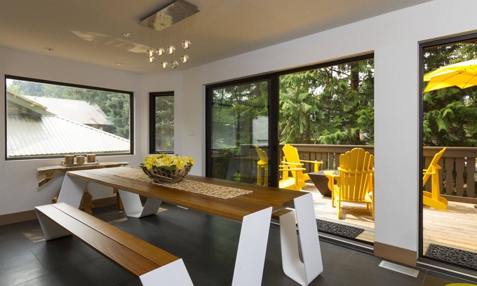 Whistler Ski Chalet | Affordable Home for Families- Just Minutes From Whistler Village And Lost Lake!