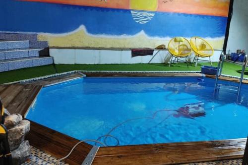 Sainte-Suzanne House | Agréable Villa équipée avec piscine et barbecue