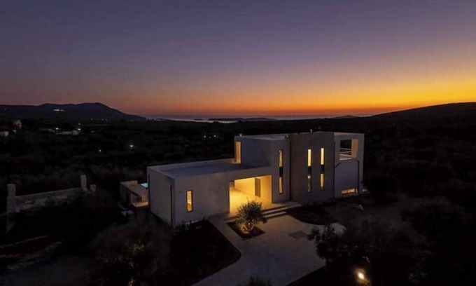 Pylos-Nestoras House | Agrilia Luxury Studio -view to Navarino bay