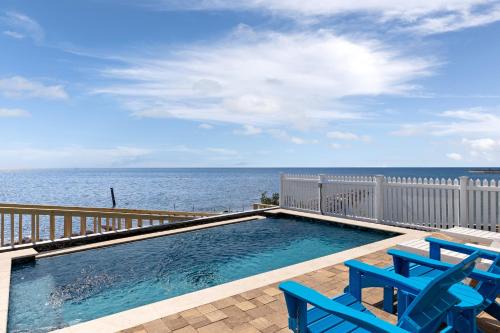 The Shores House | Ahh da Sea - Waterfront, Backyard Ramp to Jetty & Laguna home