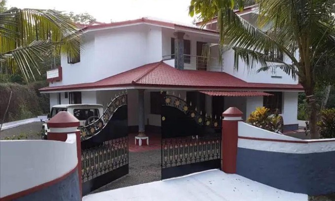 Chengannur Bed & Breakfast | Ahmed Bed & Breakfast Chengannu