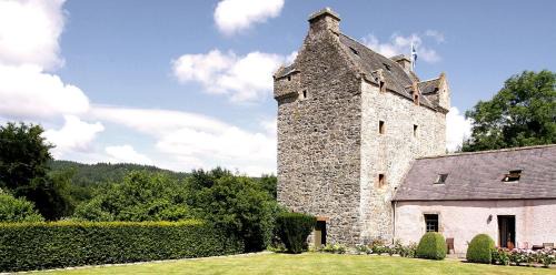 Selkirk House | Aikwood Tower