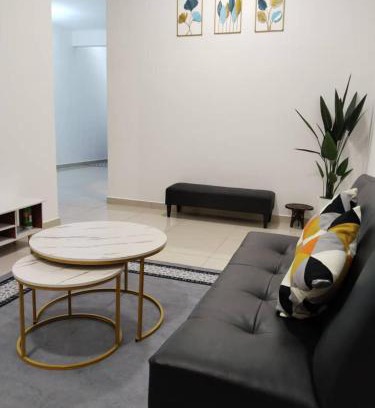 Lumut House | Aima Homestay Teluk Senangin