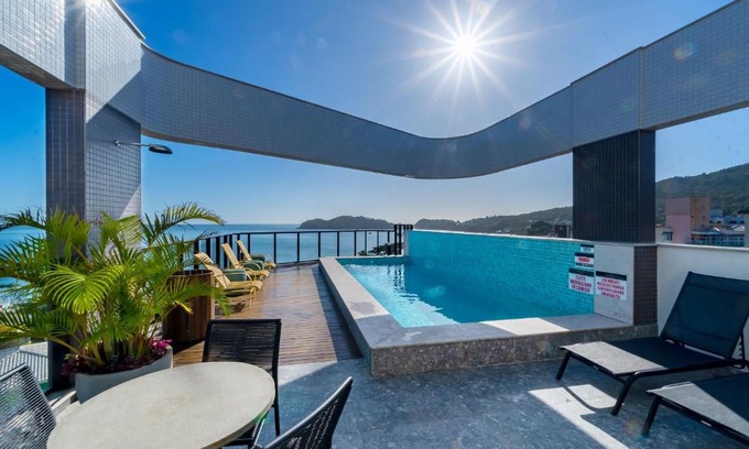 Centro Apartment | AION suítes 104 - Compacto e luxuoso Loft - Rooftop com piscina e academia - À poucos passos da praia