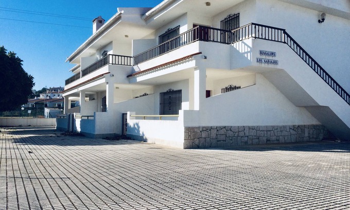 Peniscola Apartment | Air-conditioned apartment near page, wifi, private parking. 6 Pax