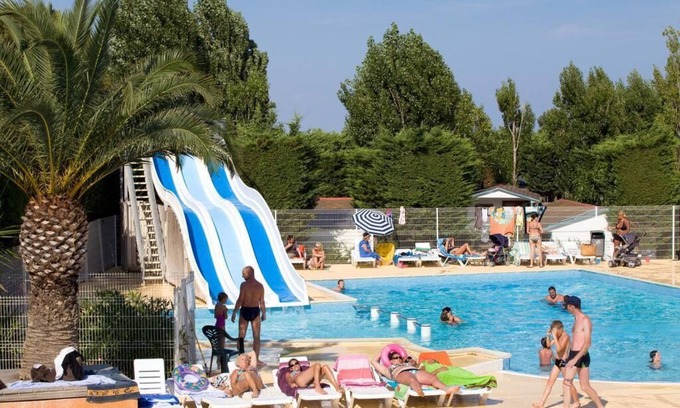 Vic-la-Gardiole House | Air-conditioned Mobile home - TV - 3 rooms near the Mediterranean Sea