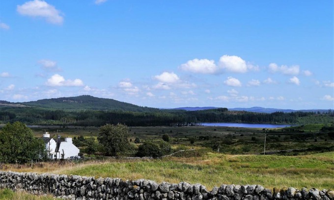 Castle Douglas House | Airie Farmhouse