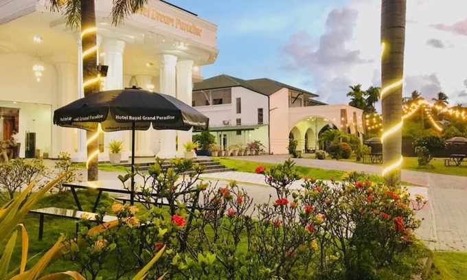 Ekala Hotel | Airport Hotel Dream Paradise