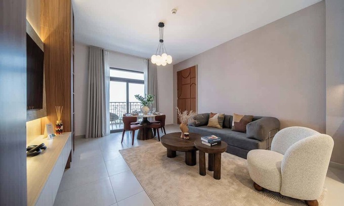 Umm Suqeim 3 Apartment | Airstay | Upscale 1BR | Iconic Burj Al Arab Views!