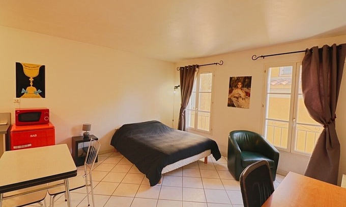 Ajaccio Apartment | AJACCIO- Studio downtown ST-ATRIUM