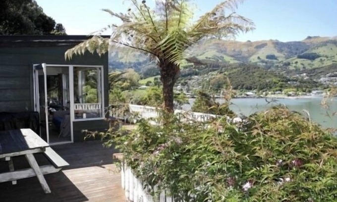 Akaroa House | Akaroa's Best Kept Secret, a hidden waterfront gem