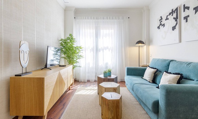 Ensanche Centro Apartment | Alameda XI Boutique Apartment