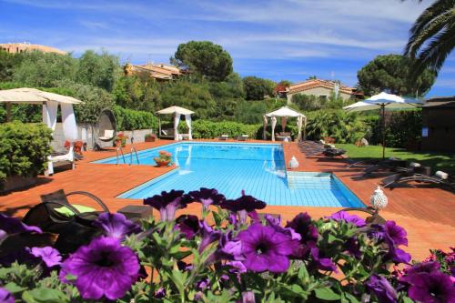 Costa Rei Hotel | Albaruja Hotel