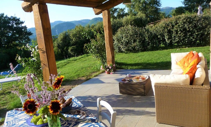 Roccalbegna Apartment | Albegna: tranquil hideaway in nature, amazing view & sunsets