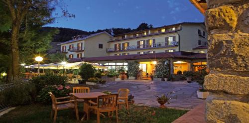 Casone Carpinelli Hotel | Albergo Ristorante Belvedere