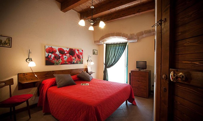 Corato Bed & Breakfast | Albergo Tripoli B&B Affittacamere