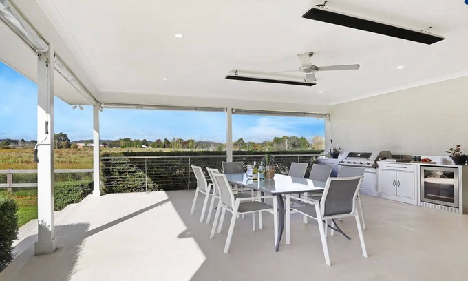 Bowral House | Albert Fields - stylish family-friendly retreat in the Southern Highlands