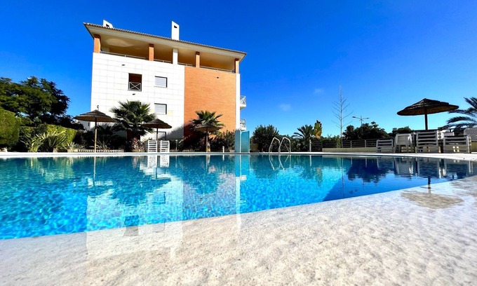 Montechoro Apartment | Albufeira Modern 3 With Pool by Homing