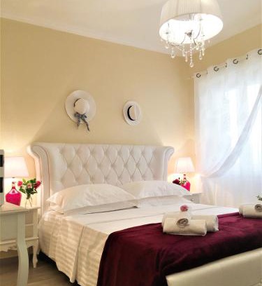 Old Town Apartment | Alexandra΄s Liston Suite