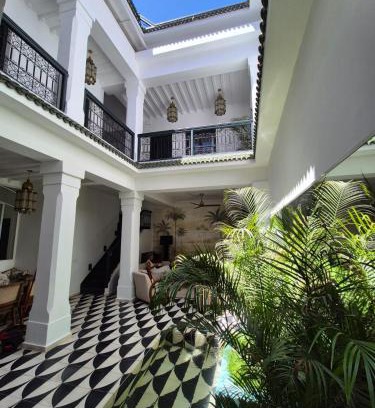 Sidi Bou Amar House | Algara by Riads Beltza - Privé avec Piscine et services