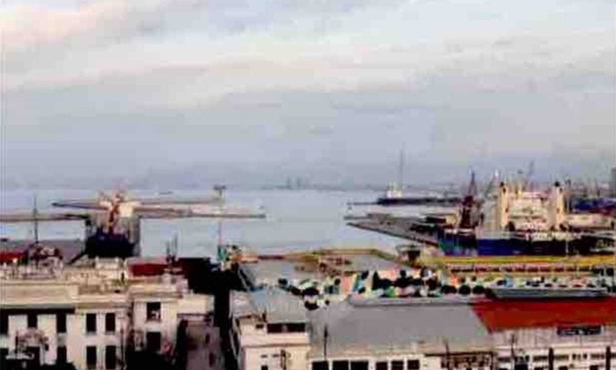 Sidi M'Hamed Apartment | Algiers center, 5th and top floor, View of the bay and main monuments