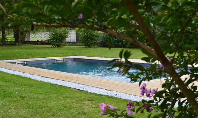 Lagarde Villa | All-comfort villa with heated pool (summer), spa and pétanque court.