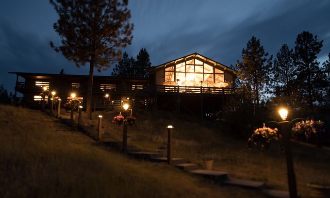 Alberton Cabin | ALL INCLUSIVE THANKSGIVING HOLIDAY - RiverView Ranch Hemstreet Suite