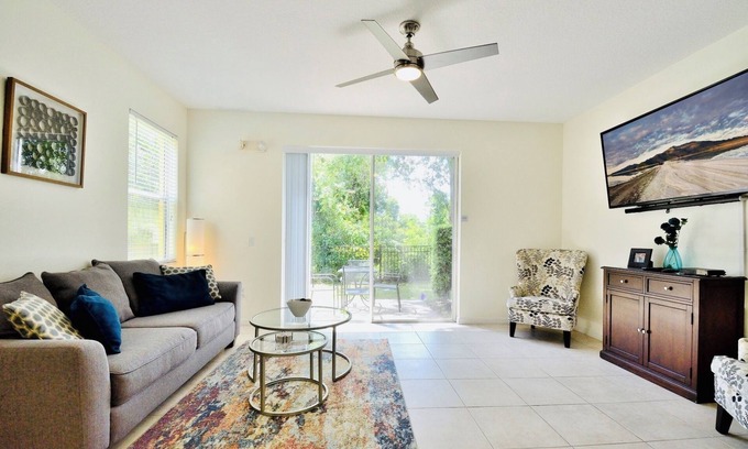 Crestwynd Bay House | ALL NEW fully remodeled and updated! One of Closest community near Disneyworld