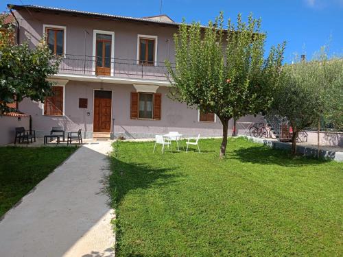 Massa d'Albe House | Alla Fonte