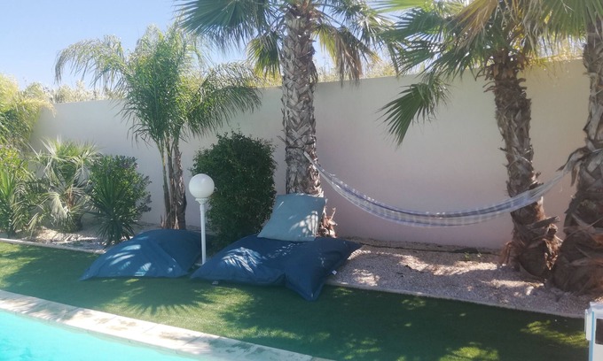 Toulon - Hyeres Apartment | Almanarre beach house 1