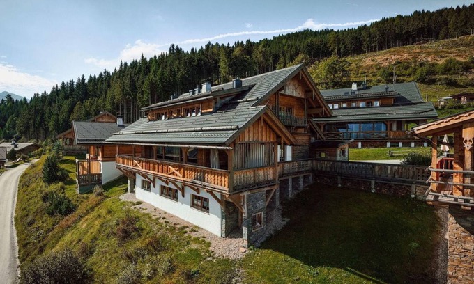 Pichl-Preunegg Cabin | Almhütte "Almkönig" - Almdorf Reiteralm