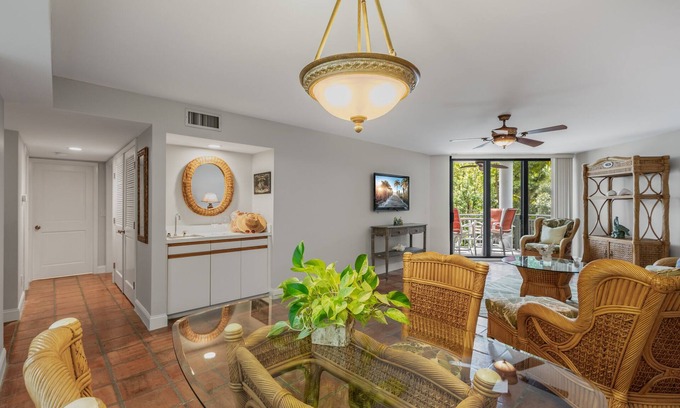 Key West Condo | ALMOST HEAVEN ~ Stunning 2 Bedroom, 2 Bathroom Condo with Community Pool!