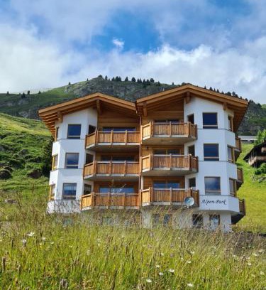 Riederalp Apartment | Alpen-Park 2. Stock Ost
