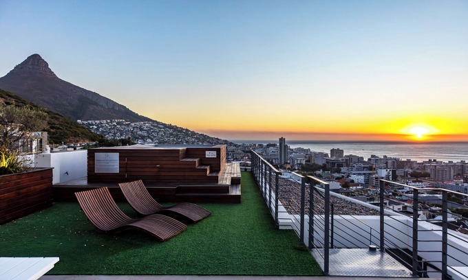 Sea Point Apartment | Alpha One 601 Penthouse by HMH