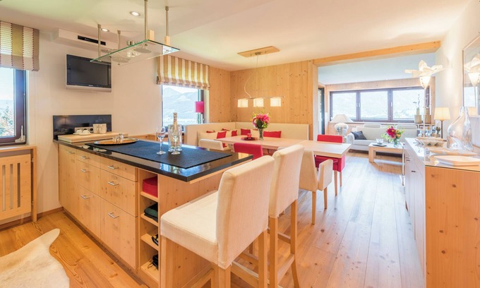 Furth Ski Chalet | Alpine Hideaway - Chalet Jewel with panoramic view & sauna