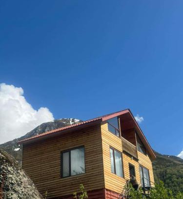 Juta House | Alpine night ალპური ღამე
