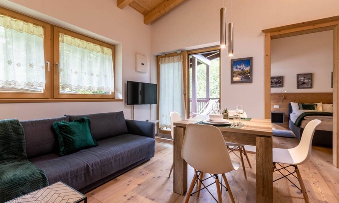 Casola Apartment | Alpine View App. - 300 meters from Plan de Corones