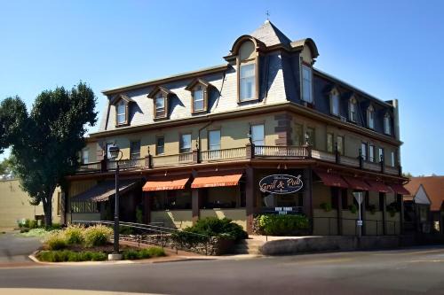 Abbottstown Hotel | Altland House Inn & Suites