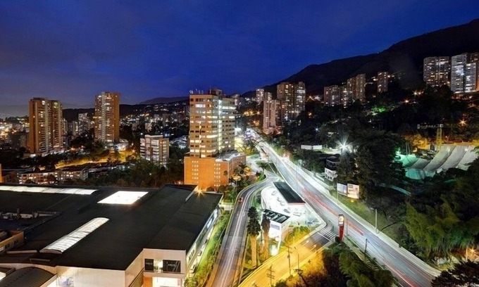 Los Naranjos Apartment | Alto Tesoro 1104 Luxurious, Great View.