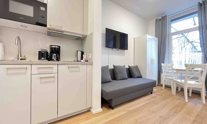 Amberg Apartment | (AM1026) Smart apartment for fitters