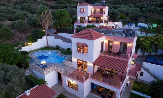 Katochori Villa | Amalia Villa - Three Bedroom Villa, Sleeps 8