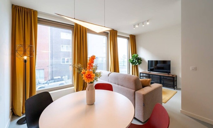 Sint-Andries Apartment | Amazing 1BR apartment in Antwerp