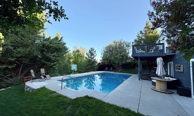 Virginia Foothills House | Amazing 2-bedroom guest house with pool. Very Private and Quiet Neighborhood!