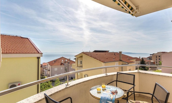 Zelenka Apartment | Amazing apartment in Makarska with WiFi
