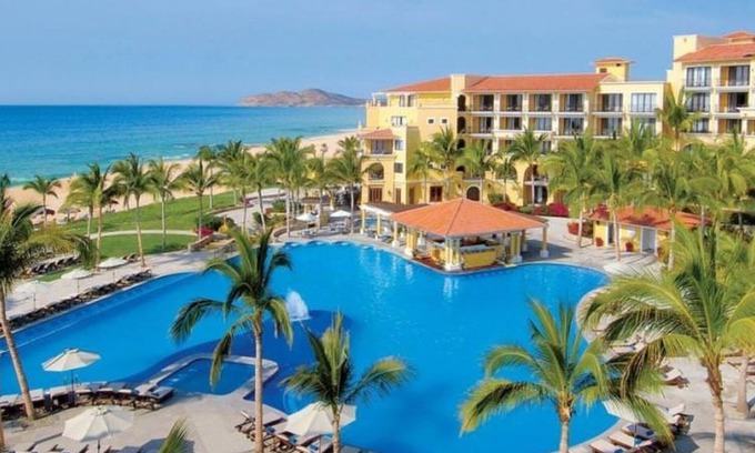 Zona Hotelera Condo | AMAZING Beachfront resort on the Sea of Cortez! CORNER SUITE!