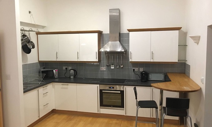 Leeds City Center Apartment | Amazing City Centre Penthouse Apartment