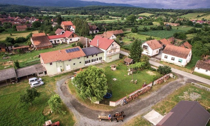 Gornji Bogicevci House | Amazing home in Gornji Bogicevci with sauna