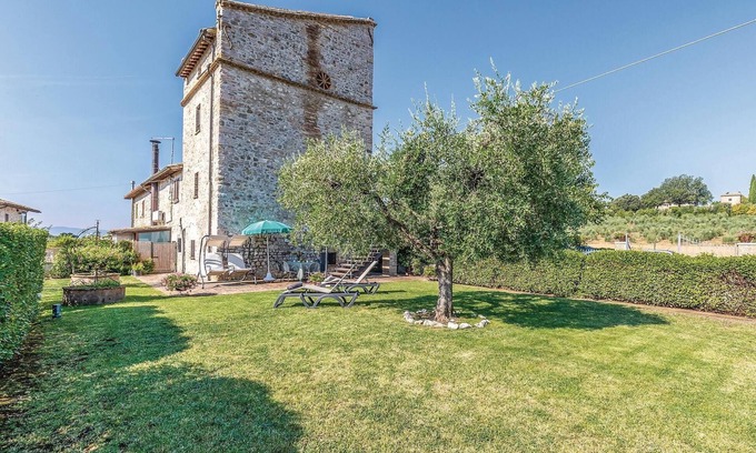 Assisi House | Amazing home in Assisi PG with WiFi